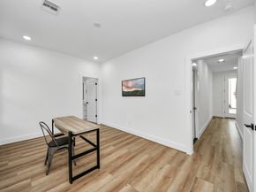 4804 Elysian Street B, Houston TX 77009