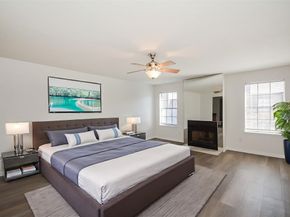 9850 Pagewood Lane 1806, Houston TX 77042