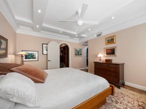 5000 Montrose Boulevard 16D, Houston TX 77006