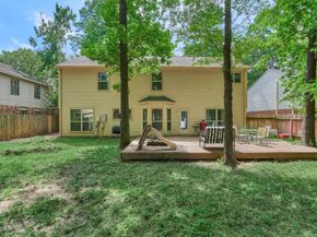100 W Rainbow Ridge Circle, The Woodlands TX 77381