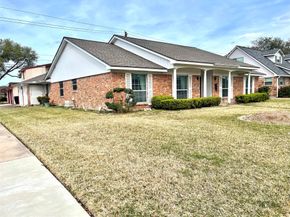 2331 Droxford Drive, Houston TX 77008