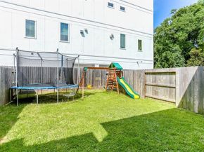 1809 Wichita Street, Houston TX 77004