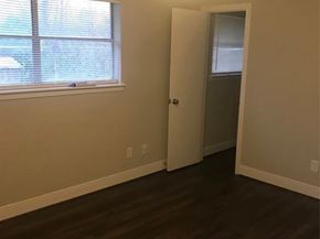 7230 England St, Houston TX 77021