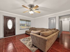 1450 Maryknoll Drive, Houston TX 77015