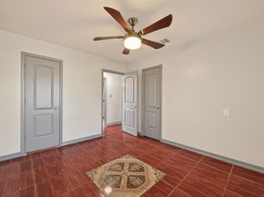 1450 Maryknoll Drive, Houston TX 77015