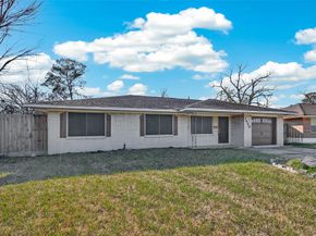 1450 Maryknoll Drive, Houston TX 77015