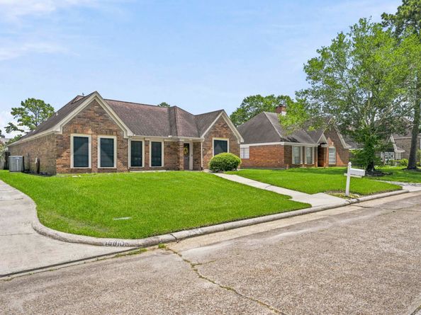 19806 Bambiwoods Court, Humble TX 77346