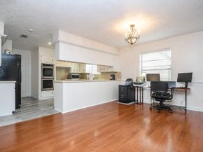 11635 Sagevale Lane, Houston TX 77089