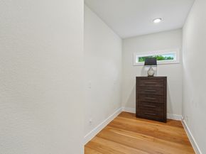 920 Muncie Avenue, Dallas TX 75212