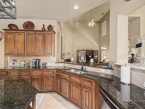 1015 Vaulted Oak Street, Houston TX 77008