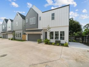 8904 Sunshine Laverne Lane, Houston TX 77080