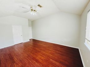 2471 Brandy Mill Rd, Houston TX 77067