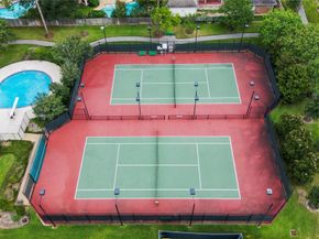19810 Sunbridge Lane, Houston TX 77094