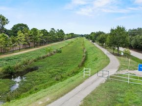 19810 Sunbridge Lane, Houston TX 77094