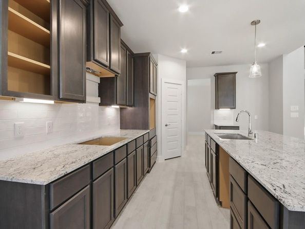 2100 Golden Spruce Lane, Conroe TX 77301