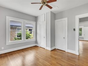 1640 W Alabama Street, Houston TX 77006