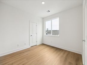 1658 W Tidwell Road, Houston TX 77091