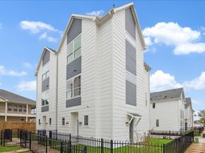 1658 W Tidwell Road, Houston TX 77091