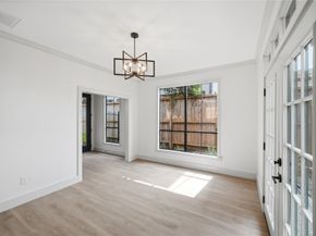 2606 Nantucket Drive, Houston TX 77057