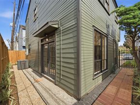 2606 Nantucket Drive, Houston TX 77057