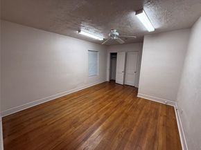 6946 Moss Rose Street, Houston TX 77087