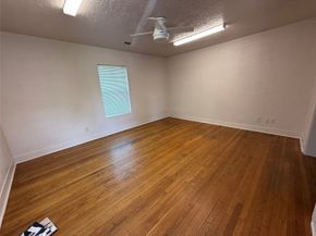 6946 Moss Rose Street, Houston TX 77087