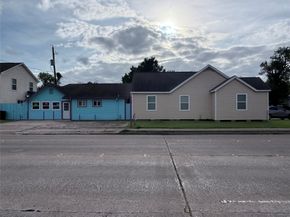 6946 Moss Rose Street, Houston TX 77087