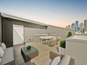 1304 W Dallas Street, Houston TX 77019