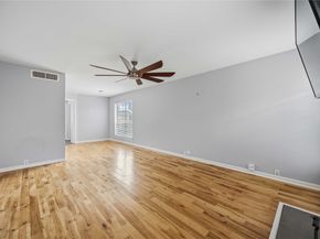 6201 Beverlyhill Street 30, Houston TX 77057