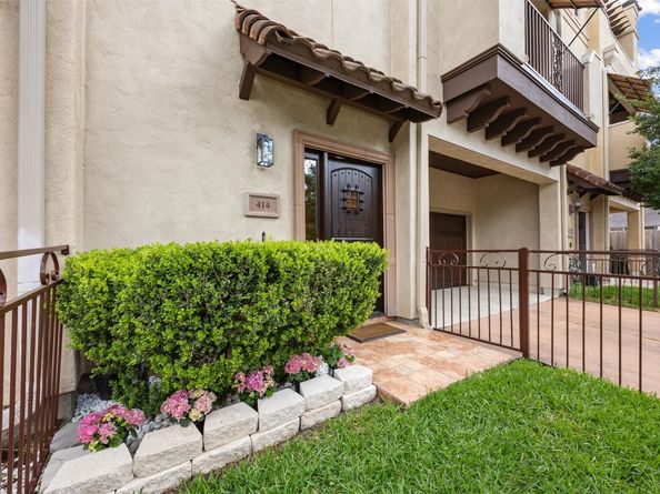 414 Snover Street, Houston TX 77007