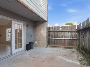 11000 Kinghurst Drive 134, Houston TX 77099