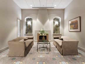 1000 Uptown Park Boulevard 101, Houston TX 77056