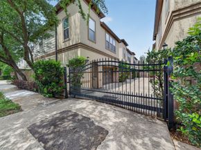 5618 Petty Street A, Houston TX 77007