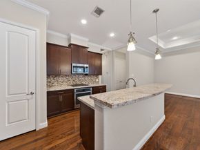 5618 Petty Street A, Houston TX 77007