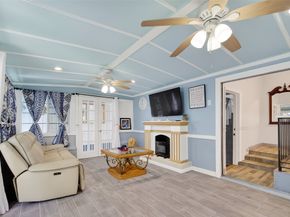 7404 Erath Street, Houston TX 77023