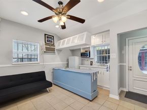 7404 Erath Street, Houston TX 77023