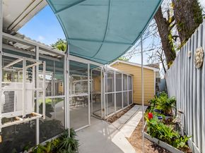 7404 Erath Street, Houston TX 77023