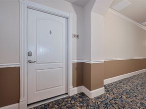 1711 Old Spanish Trail 214, Houston TX 77054