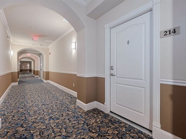 1711 Old Spanish Trail 214, Houston TX 77054