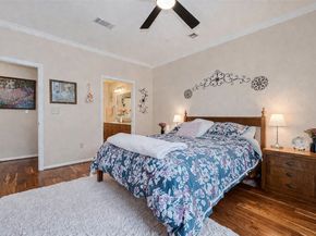 1711 Old Spanish Trail 214, Houston TX 77054