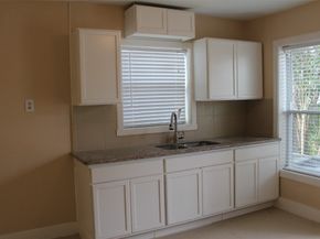 2007 Rosewood Street, Houston TX 77004