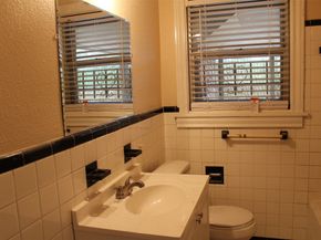 2007 Rosewood Street, Houston TX 77004
