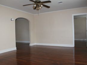 2007 Rosewood Street, Houston TX 77004