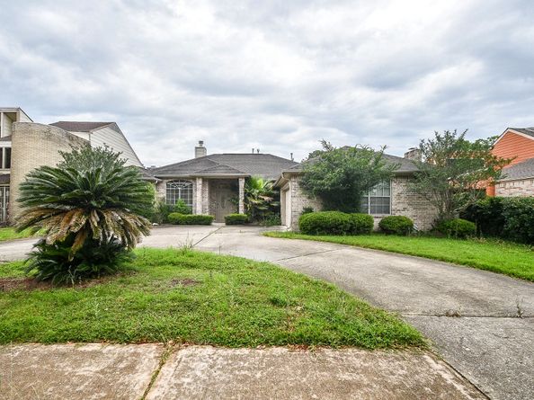 8022 Duffield Lane, Houston TX 77071