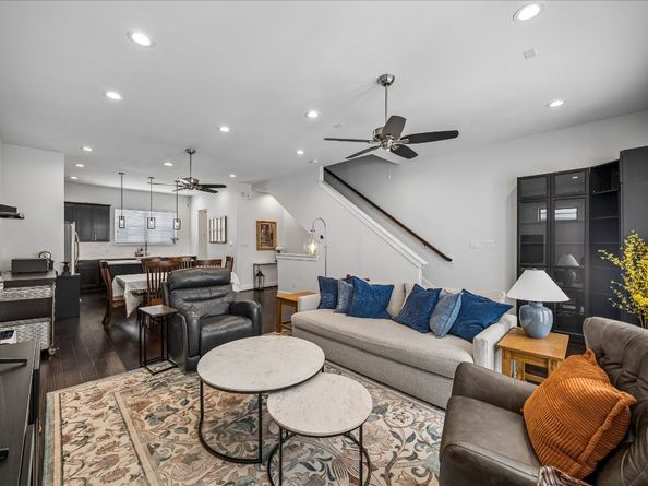 2228 Mcgowen Street, Houston TX 77004