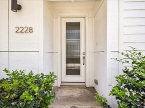 2228 Mcgowen Street, Houston TX 77004