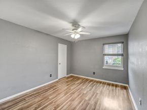 3131 Cummins Street 31, Houston TX 77027