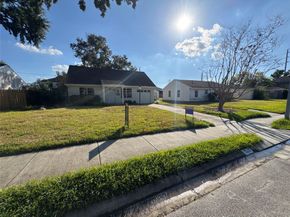 1335 Gardenia Drive, Houston TX 77018