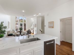 4102 Blossom Street, Houston TX 77007