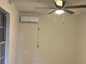 7209 Greenville Street, Houston TX 77020